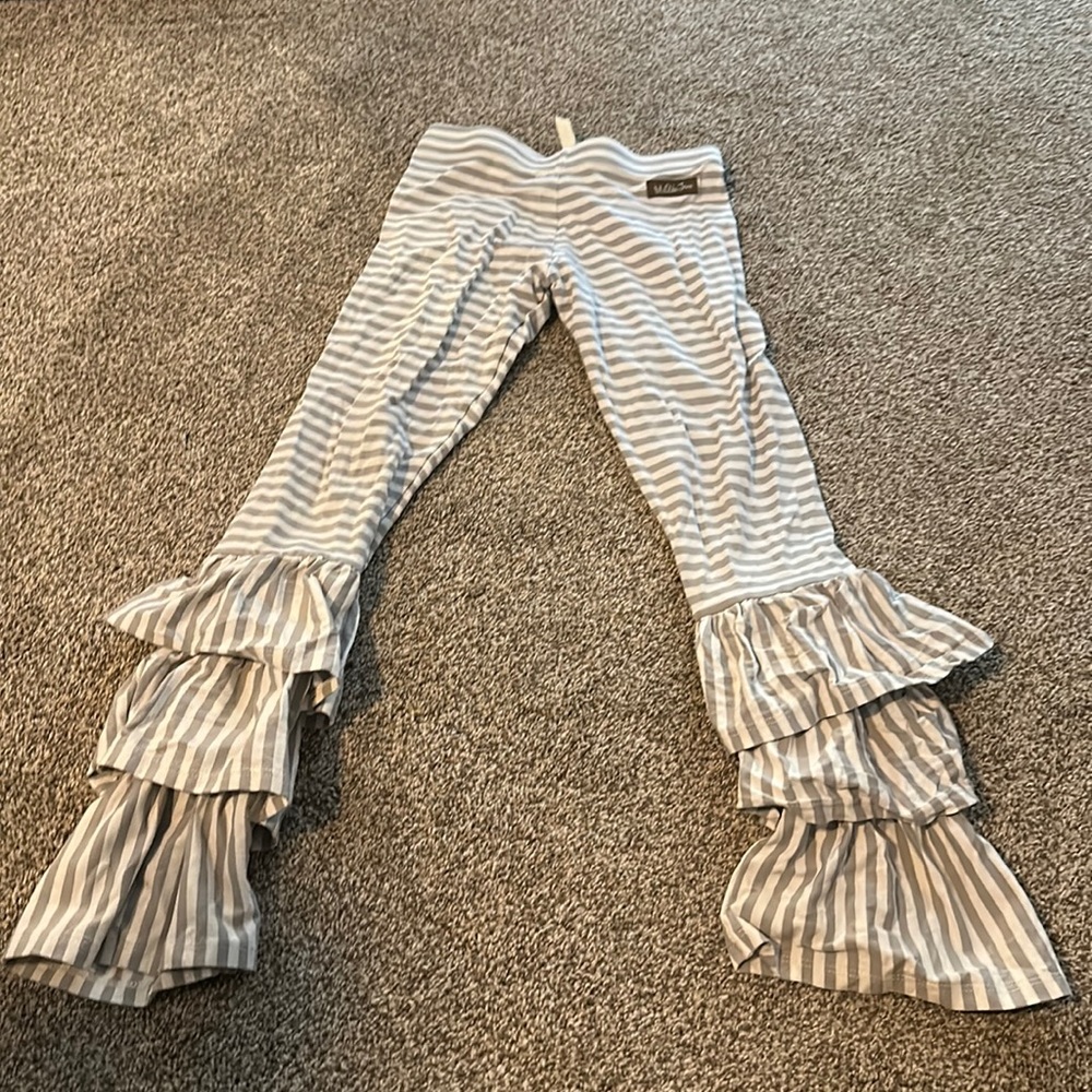 Matilda Jane ruffled leggings size 10
